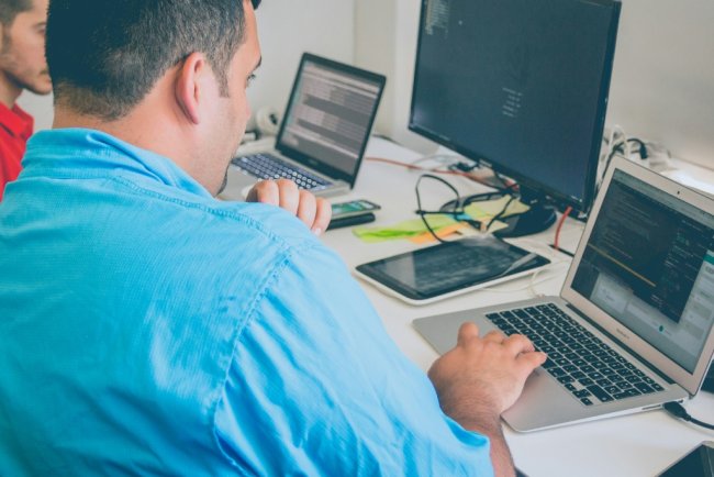 Portfolio Building Tools for Freelancers