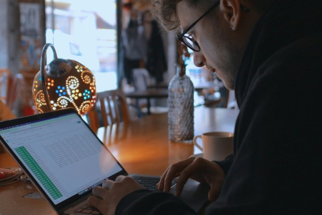 Freelancing Networking Tips That Win Clients